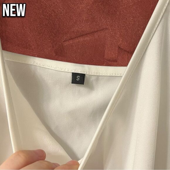 NWOT Spaghetti Straps White Bodycon Slip Dress – Size Small - Picture 4 of 6